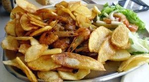Patatas 'Saratoga', en este caso como acompañamiento.