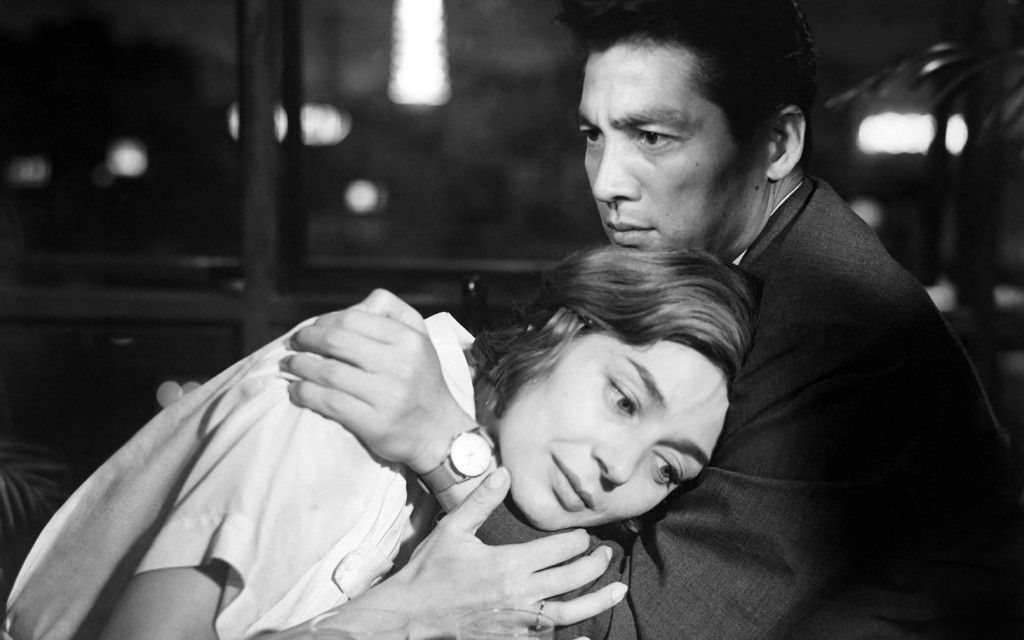 1950s movies; 1959 movies; Arm around neck; Comforting; Embrace; Films by Alain Resnais; Interracial; La Nouvelle Vague; Lovers; Movies; New wave; "Okada,eiji"; "Riva,emmanuelle"