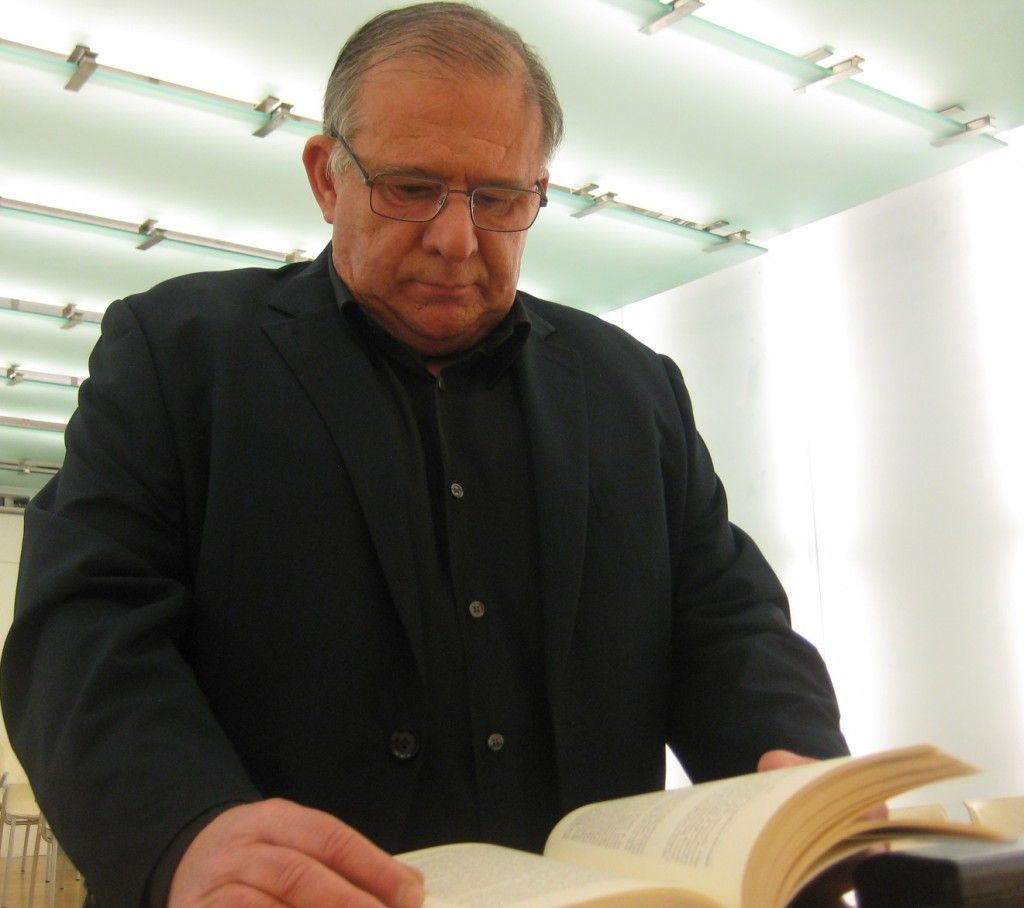 El autor de 'La fuerza y el viento', durante la entrevista. Foto: Santiago Pérez Malvido.