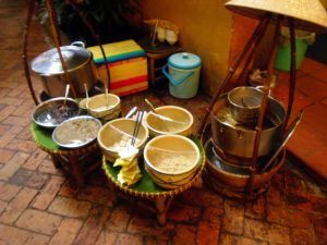 Puesto en un "patio de comidas" de Saigón.